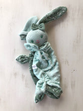 Carica l'immagine nel visualizzatore di Gallery, DOUDOU per neonato in mussola e minky pile