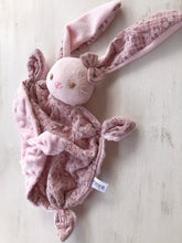 Carica l'immagine nel visualizzatore di Gallery, DOUDOU per neonato in mussola e minky pile