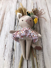 Carica l'immagine nel visualizzatore di Gallery, GATTO di pezza, dipinto e ricamato a mano